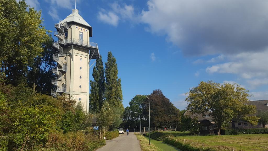 Hotel De Watertoren Dordrecht Luaran gambar